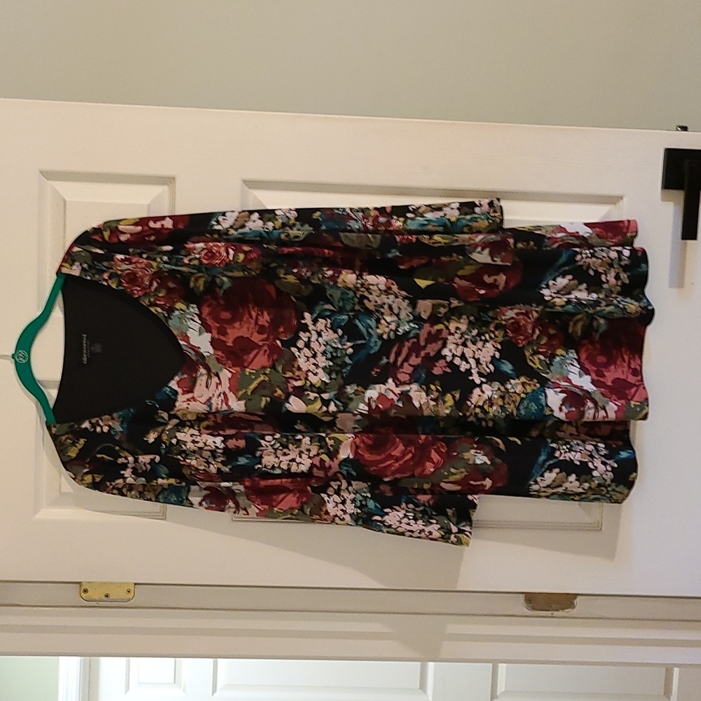 Floral long sleeve ruffle sleeve dress